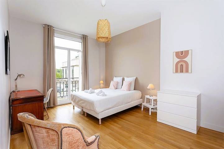 Appartement entier, Anatole - Appartement confortable avec parking in Tours, Région de Tours