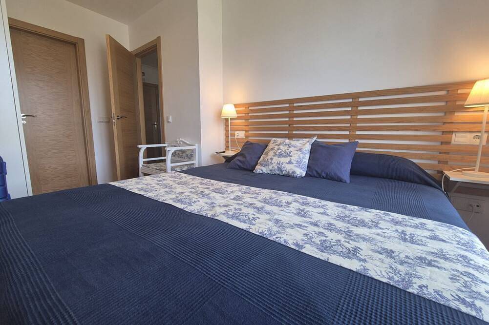 45A01 Apartment in Puerto de Vega in Puerto de Vega, Navia