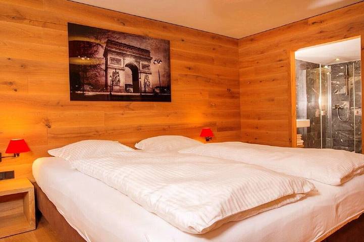 Chalet für 8 Personen, mit Sauna und Whirlpool sowie Garten in Bramberg am Wildkogel - 2