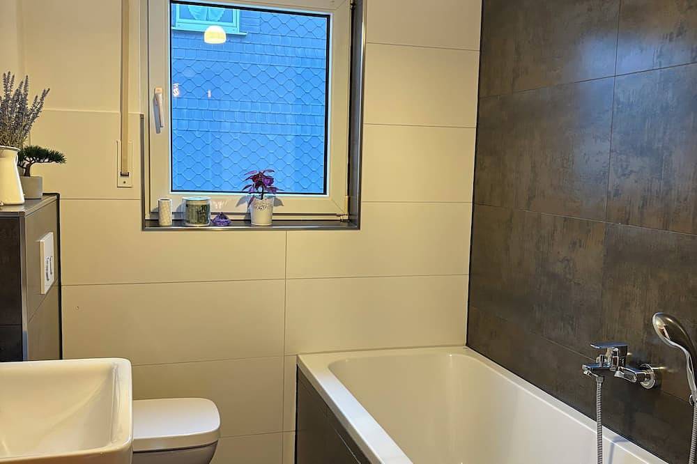 Ganze Wohnung, Ferienwohnung in der nähe toller Wanderwege und Ski-Gebiete in Bad Laasphe, Kreis Siegen-Wittgenstein