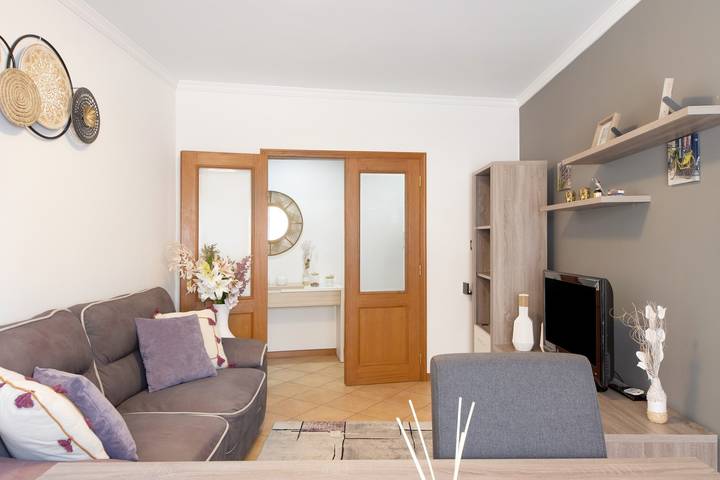 Entire apartment, Apartment 'T2 Near the Beach' with Shared Terrace and Wi-Fi in Gafanha da Nazaré, Aveiro District