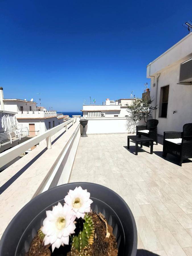 B&b per 3 persone, con Balcone e Terrazza nonché Panorama a Peschici