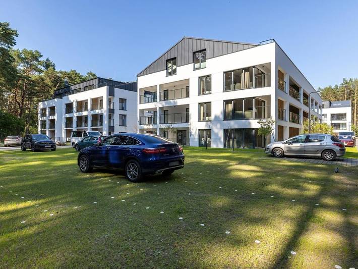 Apartament wakacyjny dla 3 osób, z Balkon i Basen w Łukęcin