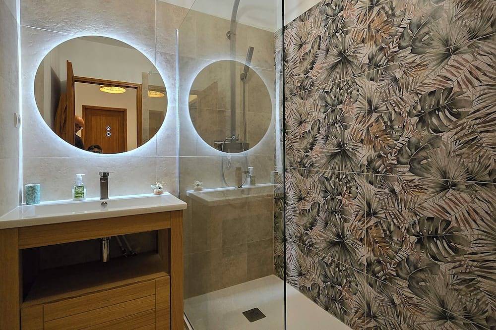 Villa con tutti i comfort, in un residence: piscina e mare raggiungibile a piedi in Serra di Ferro, Ajaccio e dintorni