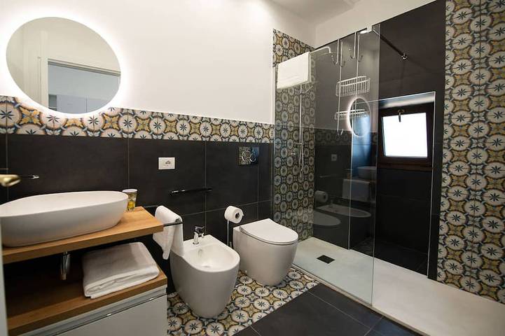 Baglio dei Mori - Suite with kitchen and terrace in a 12th-century palace in Donnalucata, Scicli