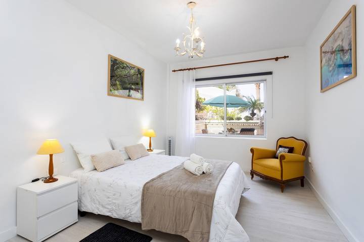 Ganze Wohnung, Ferienwohnung für 8 Personen mit Terrasse in San Marcos, Teneriffa Nord
