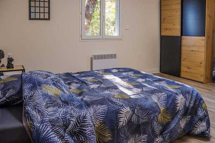 Location de vacances pour 5 personnes, avec jardin et jacuzzi, animaux acceptés à Monteils (Gard) - 2