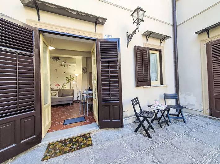 Villa voor 4 personen, met Tuin in Palermo