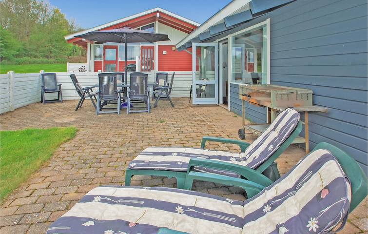 Ferienhaus für 7 Personen mit Terrasse in Løjt, Apenrade