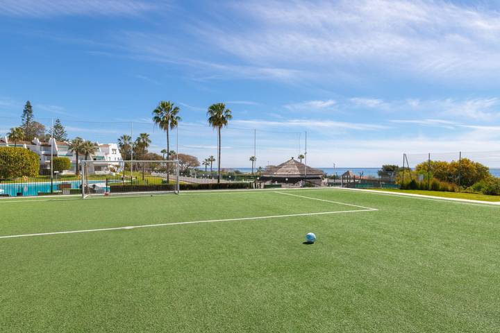 Ferienwohnung für 8 Personen, mit Pool in Marbella - 2