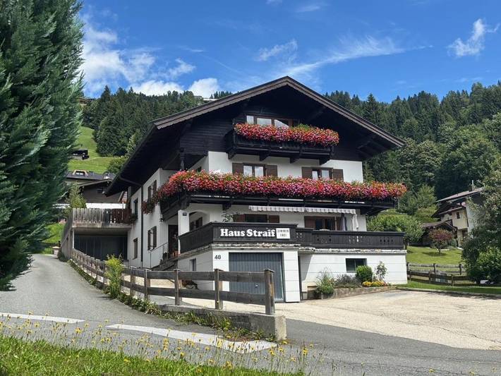 Ferienwohnung für 2 Personen, mit Garten und Terrasse sowie Ausblick in Brixen im Thale