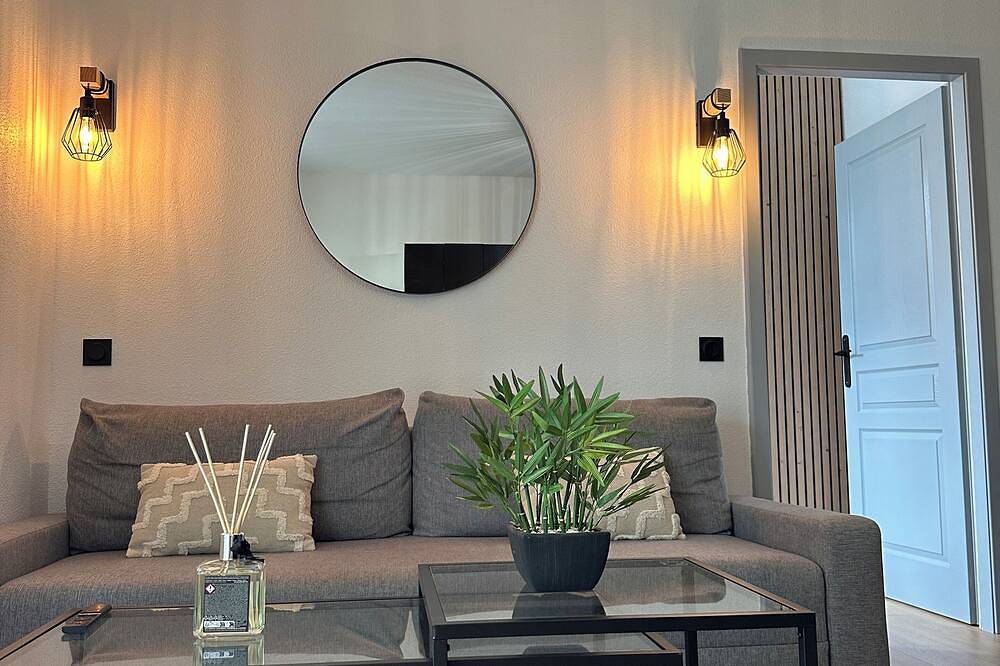 Ganze Wohnung, Design apartment Bergheim - Residence with swimming pool and sauna in Bergheim (Elsass), Regionaler Naturpark Belchen der Vogesen