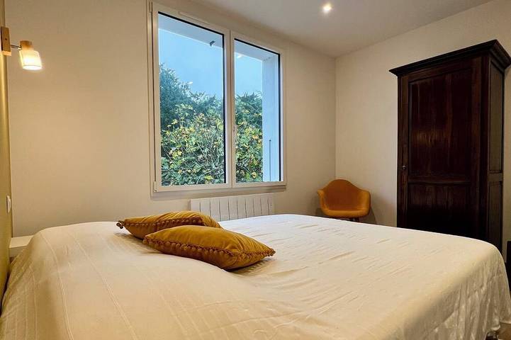 Location de vacances pour 13 personnes, avec jardin dans Plage Les Sables D Or - 3