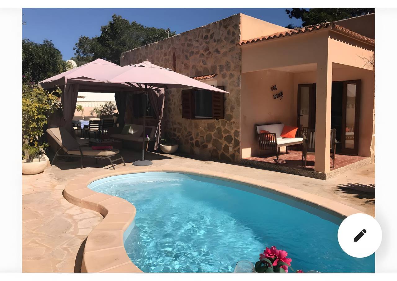 Mallorquinisches Haus mit Pool in S'Amarador in Santanyí, Mallorcas Küste