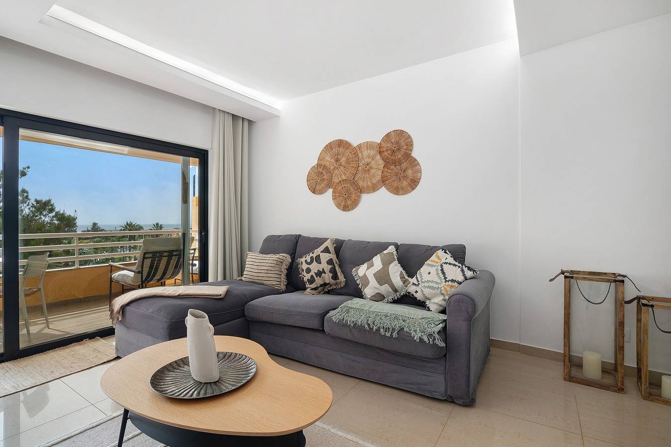 Entire apartment, Apartment 'Marina Mar' with Shared Pool, Wi-Fi and Air Conditioning in Vilamoura, Quarteira