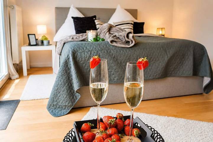 Ganze Wohnung, Penthouse am Dom, Altstadt, 4 Dachterrassen, Selfcheck 24/7, bis zu 6 Personen in Paderborn, Kreis Paderborn