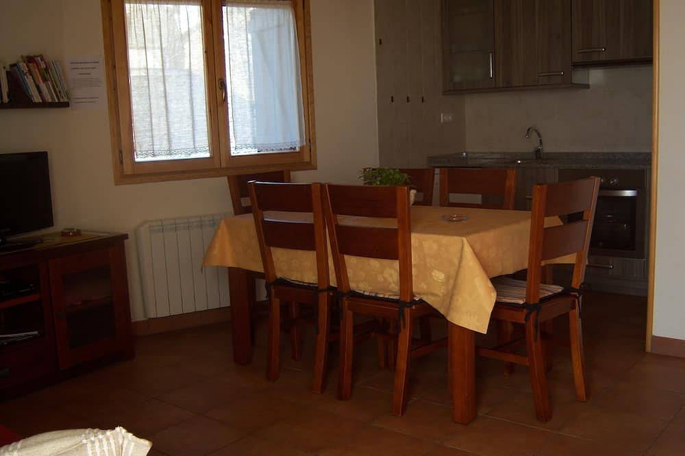 Casa Rural Rogel (full rental) for 7 people in Llessui-Sort- Pirineos in Llessui, Sort