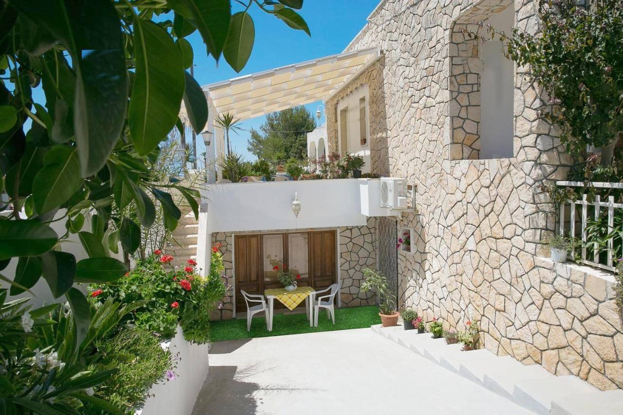 Double Room with Private Bathroom in Taviano, Golfo di Taranto
