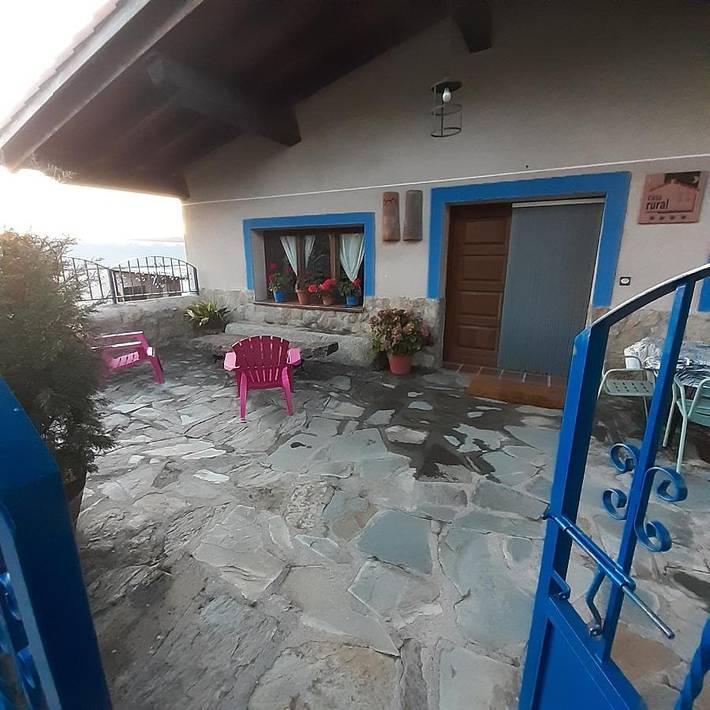 Casa rural para 10 personas, con Terraza además de Jardín y Vistas en la Sierra de Béjar