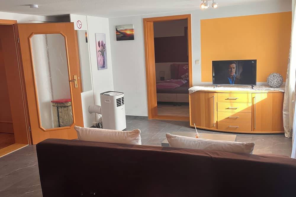 Ganze Wohnung, S4 Zentrum Whg Bayreuth Toplage zum Rotmaincenter, Balkon, Klima,Wlan,Helle Whg in Frankenalb