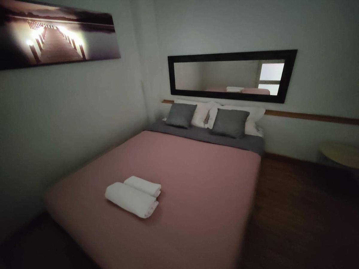 Appartement entier, Two-Bedroom Apartment in Noisy-le-Grand, Seine-Saint-Denis