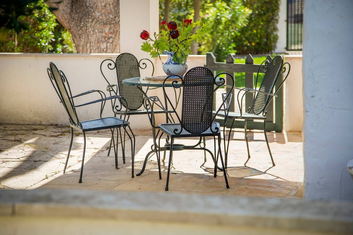 Luxury Cala D'or Villa | Villa Esmeralda Blanca | 6 Bedrooms | Pool Table | Short Walk to Resort Centre in Cala d'Or, Santanyí