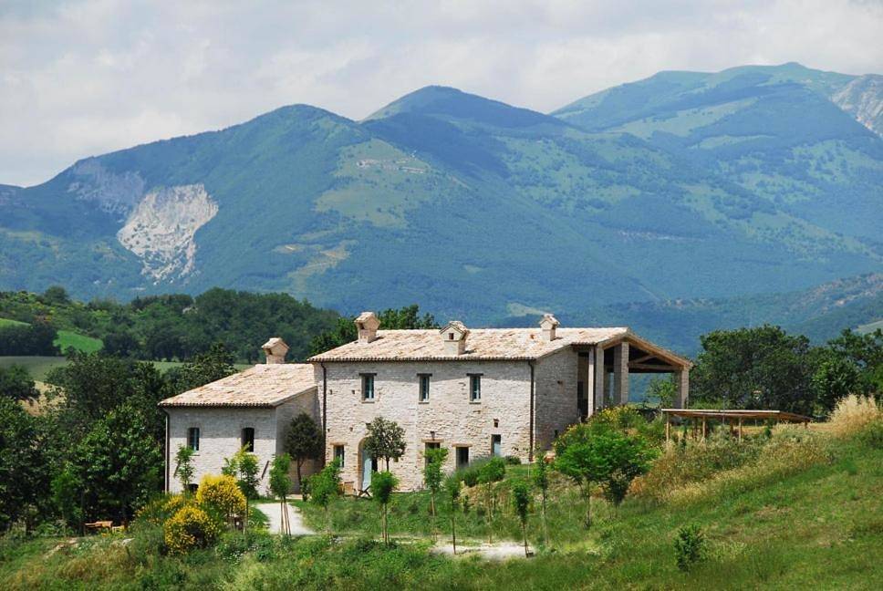 Double or Twin Room with Garden View in Cagli, Valle del Metauro