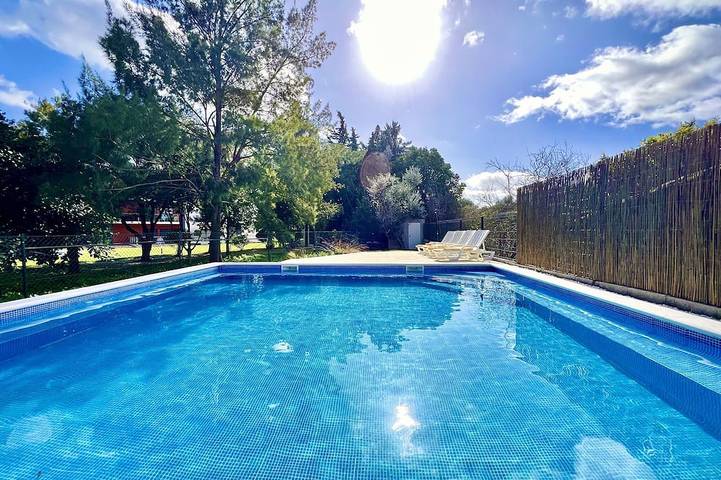 Apartamento de férias para 2 pessoas, com piscina e varanda e ainda jardim em Loulé