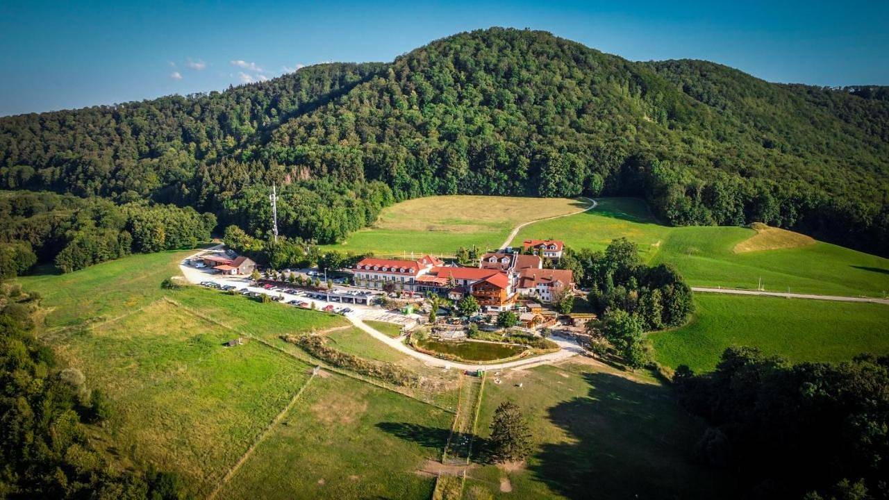 Landgasthof Deutsches Haus Kg in Gruibingen, Étape 7 de l'Albsteig
