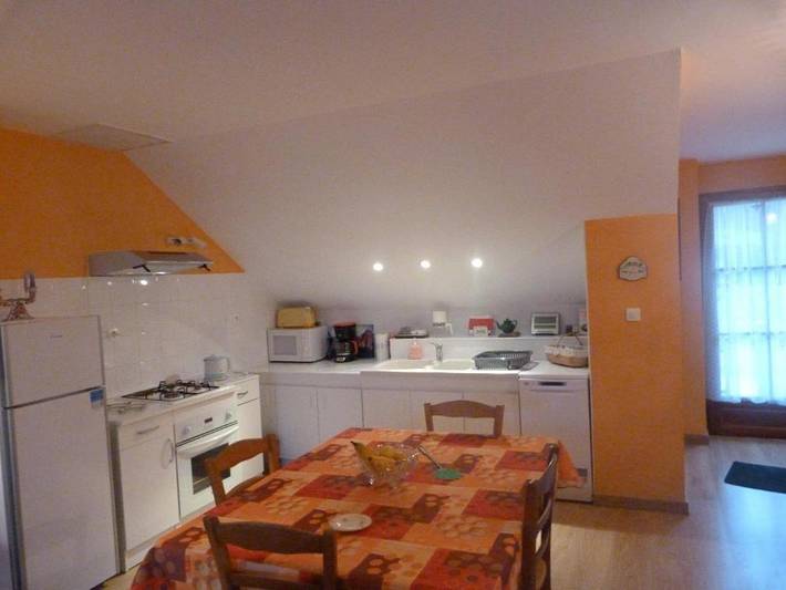 Location de vacances pour 7 personnes, avec Terrasse et Jardin à Mhère - 4