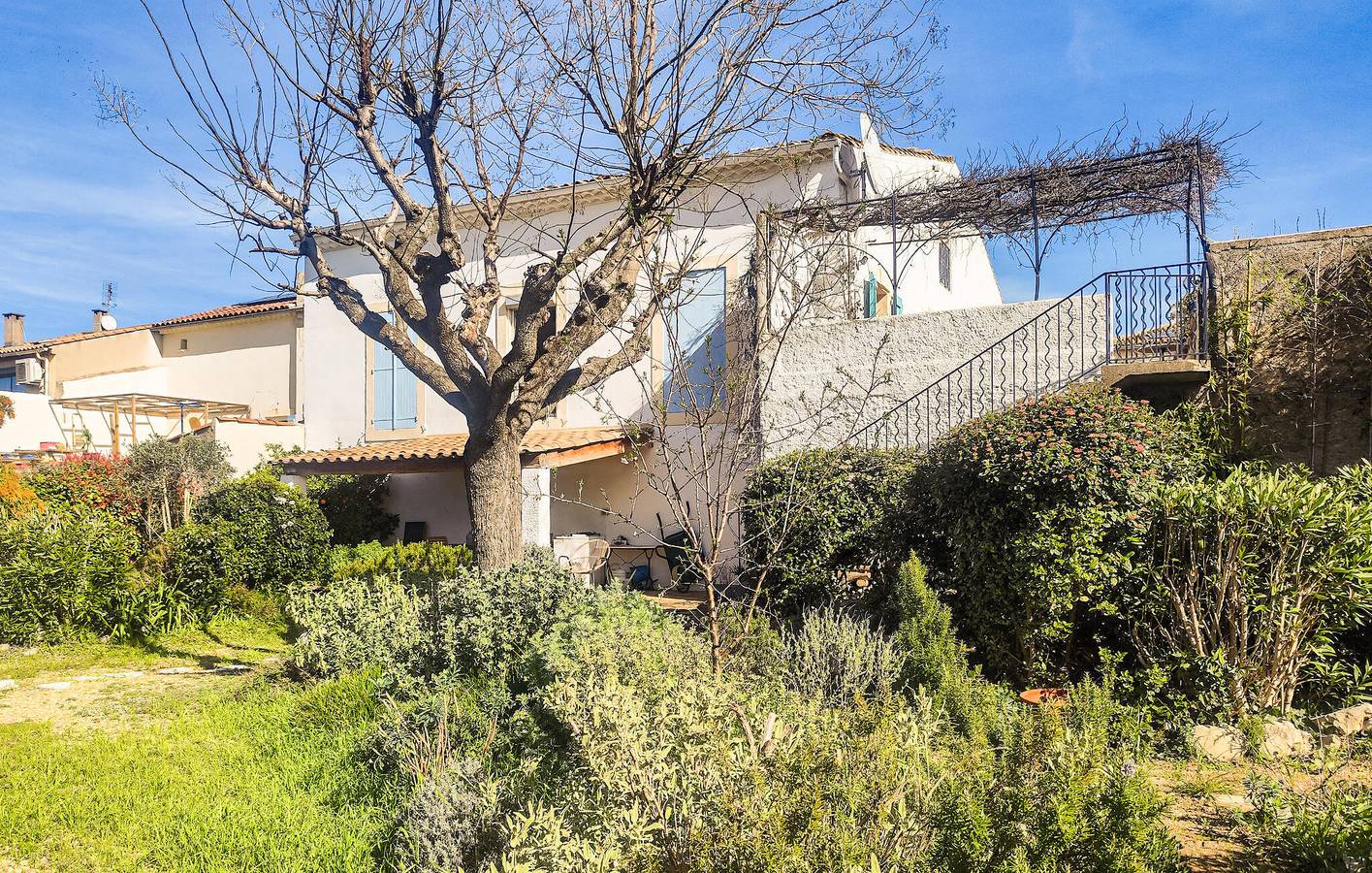 Charmante Ferienwohnung mit Pool in der Nähe des Stadtzentrums von Alignan-du-Vent in Alignan-du-Vent, Mittelmeerküste (Frankreich)