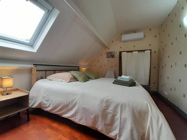 Gîte pour 6 personnes, avec jardin à Saint-Molf - 3