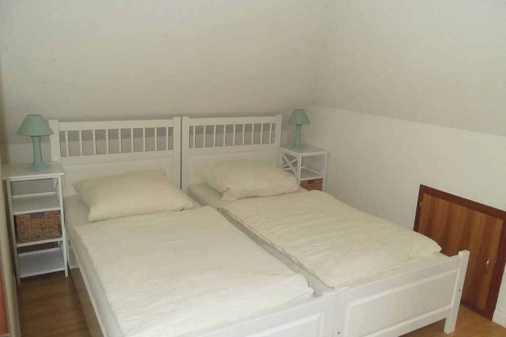 Ganze Wohnung, Haus Stal Huk, Möhlenstieg 4, Og li. in Nieblum, Föhr