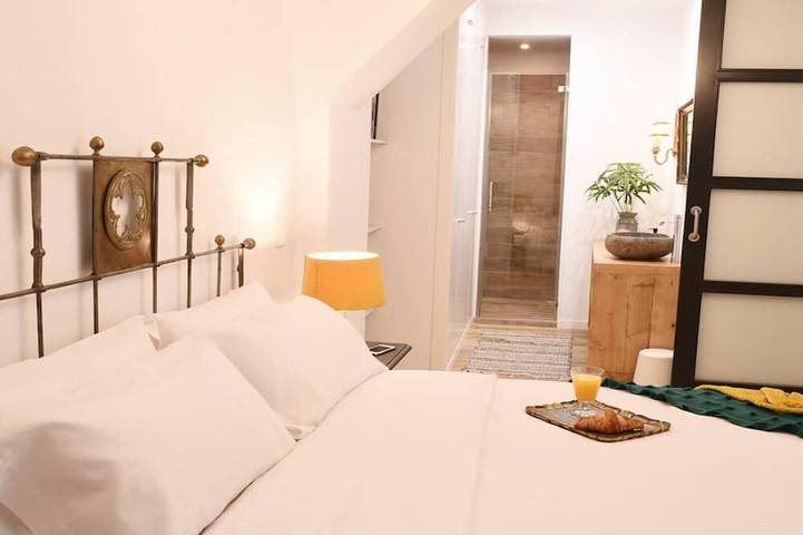 Ganze Wohnung, Diwan Suite auseinander. 4Bdr / 5Bth - Atocha / Stadtzentrum in Centro (Madrid), Madrid