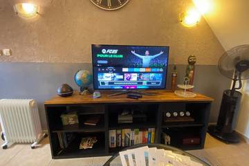 Chambre d’hôte pour 8 personnes, avec jardin à Le Vaudoué