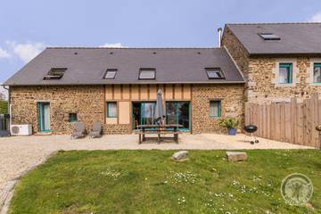 Gîte pour 6 personnes, avec terrasse et jardin à Saint James