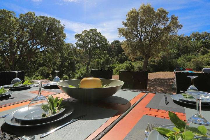 Maison de vacances pour 8 personnes, avec balcon et jardin dans Sainte-Lucie de Porto-Vecchio