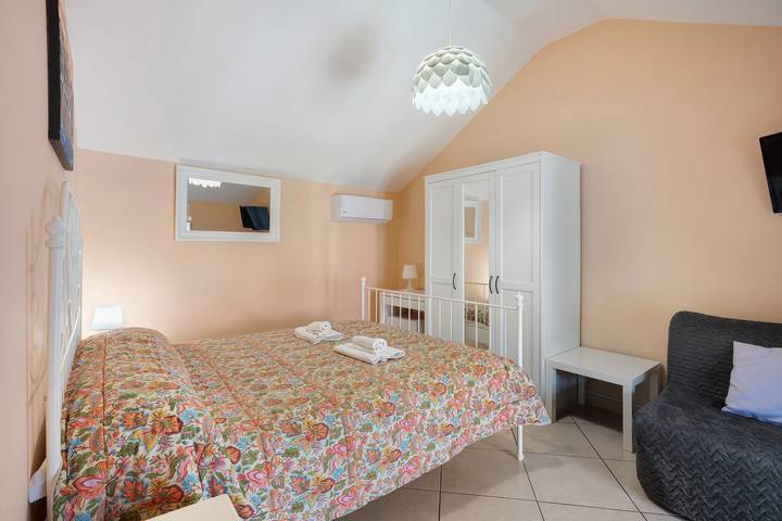 Appartamento intero, Appartamento 'Bilocale Standard' con vista mare, giardino in comune e Wi-Fi in Gragnano, Monti Lattari