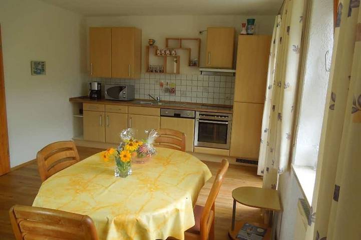 Ferienwohnung für 4 Personen, mit Balkon und Sauna in Neunburg vorm Wald
