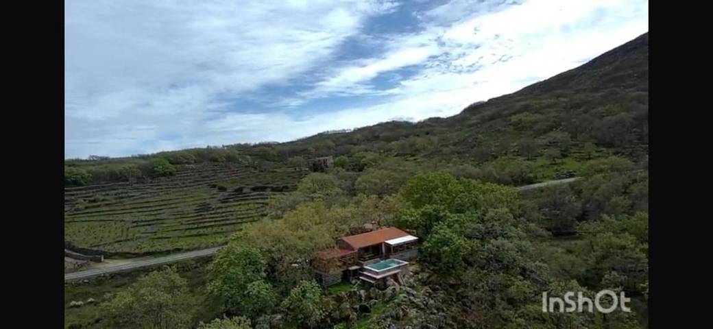 Casa rural para 10 personas, con piscina además de jardín y vistas en Provincia de Cáceres - 3