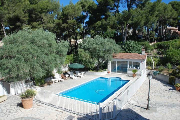 Villa pour 9 personnes, avec balcon et jardin à Sanary-sur-Mer