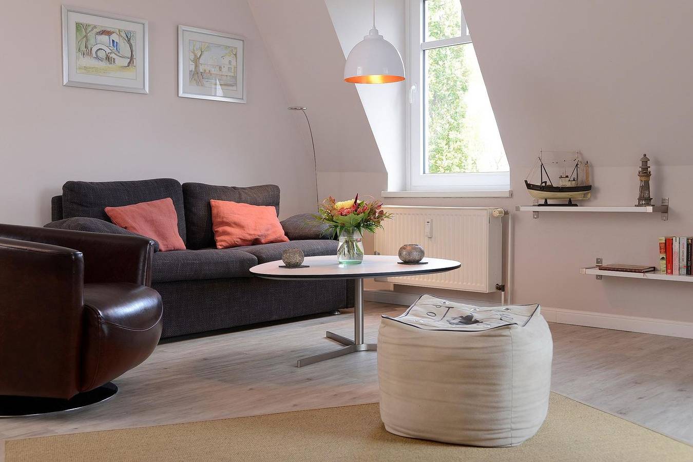 Ganze Wohnung, Liebevoll eingerichtetes Apartment mit tollem Balkon und nur 100 m zum Strand! in Boltenhagen, Nordwestmecklenburg (Wismar und Umgebung)