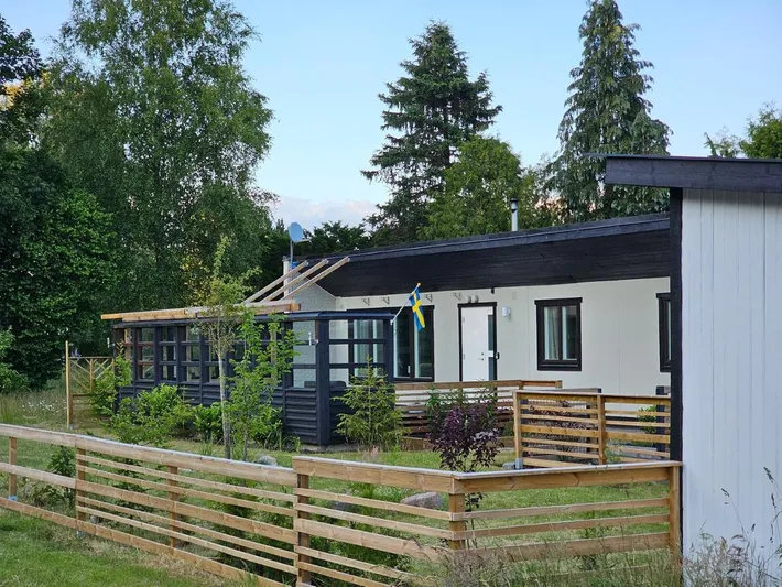 Ferienhaus für 8 Personen, mit Balkon und Garten - 1