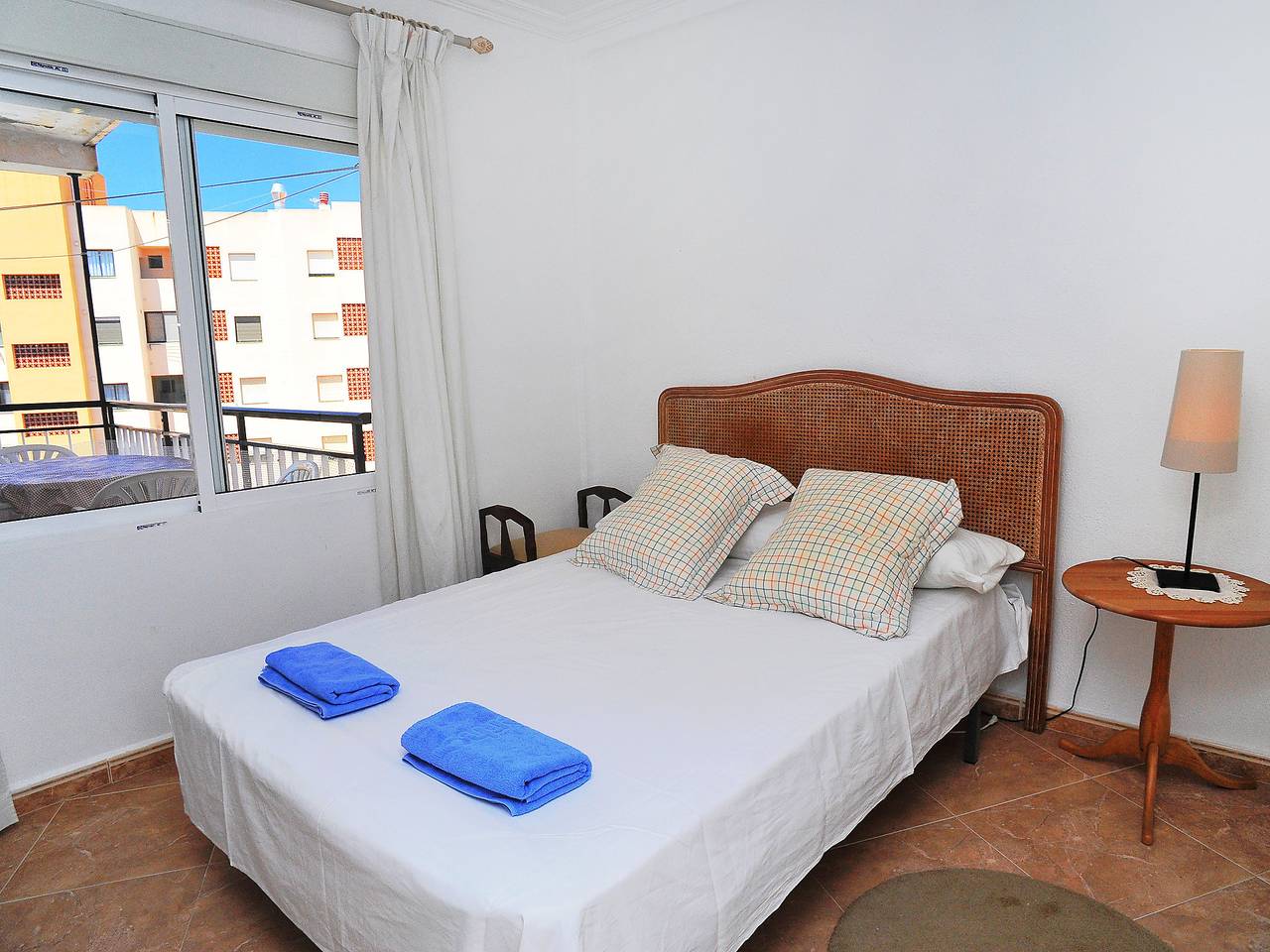 Entire apartment, Monada in Playa del Arenal, Jávea