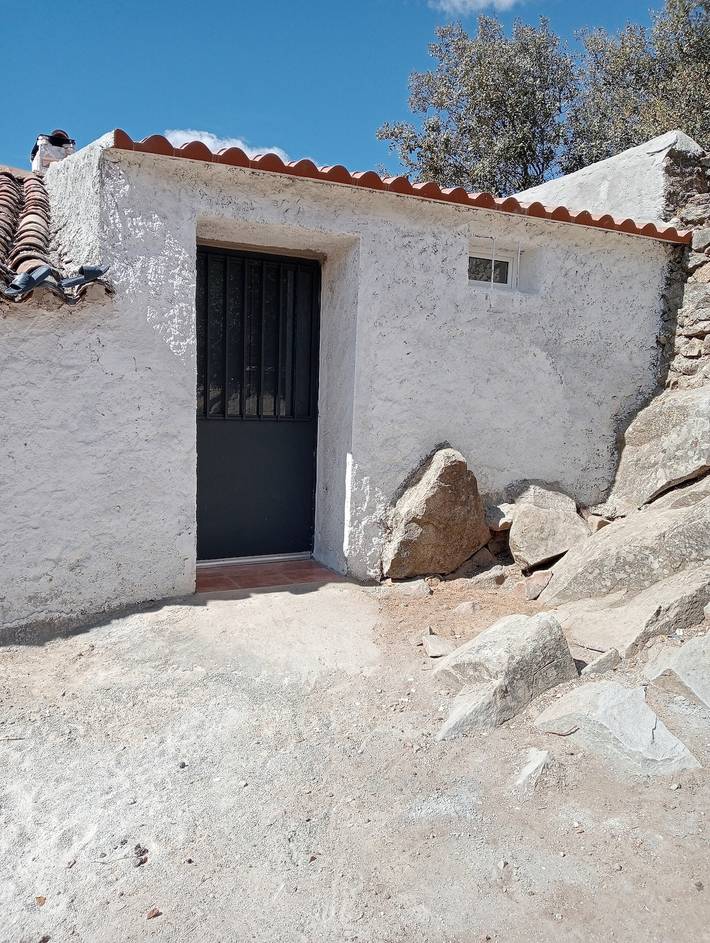 Casa rural para 6 personas, con jardín, Se admiten mascotas en Sierra Norte de Sevilla