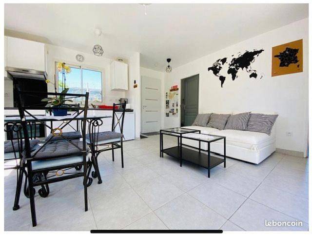 Maison de vacances pour 4 personnes, avec Terrasse ainsi que Jardin et Piscine à Montauban