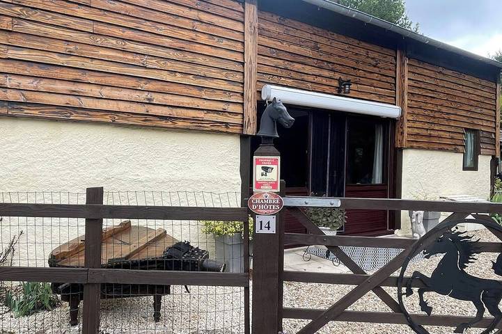 Location de vacances pour 4 personnes, avec jardin et jacuzzi à Oradour-Saint-Genest