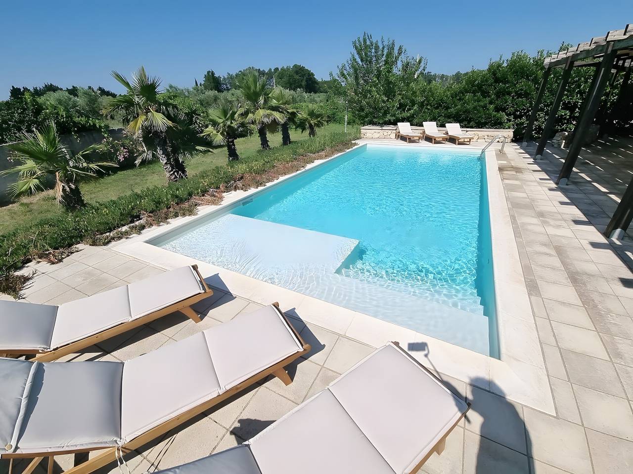 Villa 'Casciani - Villux' con Piscina Privata, Wi-Fi e Aria Condizionata in Golfo di Taranto