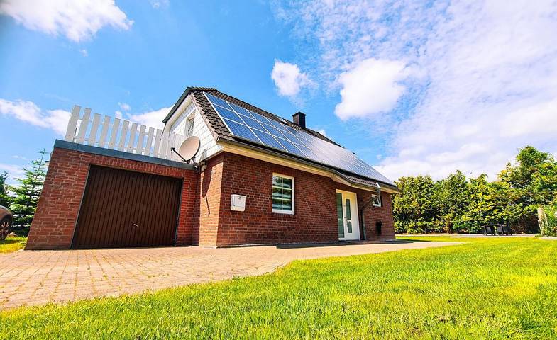 Ferienhaus für 8 Personen, mit Garten und Sauna am Salzhaff