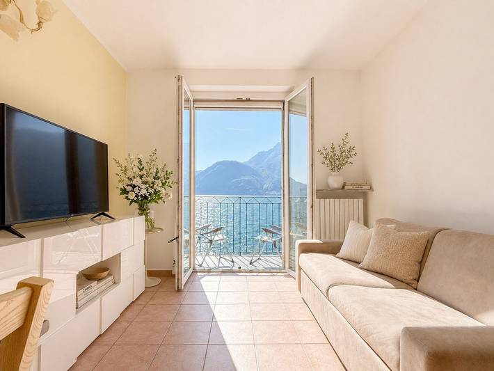 Ganze Wohnung, Ferienwohnung Nido sul Lago Balcone am Comer See in Bellano, Orobie Alpen West